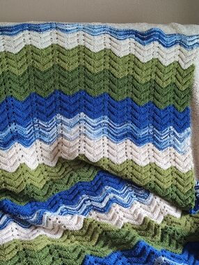 Vintage Handmade Knit Throw Blanket in Green, Blue & Cream 50" X 60"